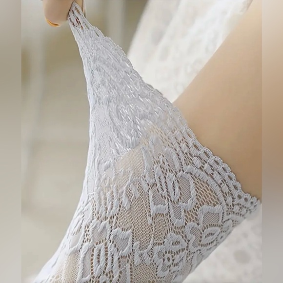 Light Gray Elastic Lace Elbow Gloves Fingerless NEW - Picture 4 of 4